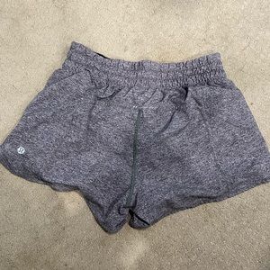 Lululemon tracker shorts